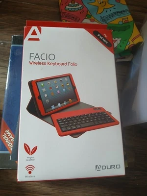 Bluetooth Keyboard case Designed for iPad mini By Innovative Technology - Image 1 of 2
