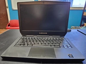 Alienware 13 R1 13.3", Intel Core i5-4th Gen, NVDIA GeForce GTX 860M, for parts - Picture 1 of 6