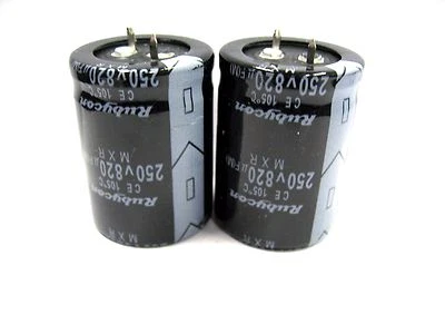 RUBYCON 820uF 250V (2x) Electrolytic Capacitors 250V 820uF Volume 30x40 mm