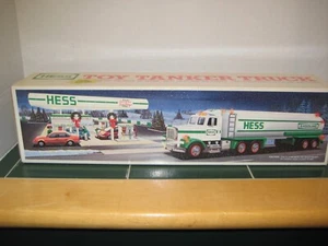 Hess Gas 1990 Exclusive Toy Tanker Truck NEW in Box NEVER Used/Displayed - Picture 1 of 1