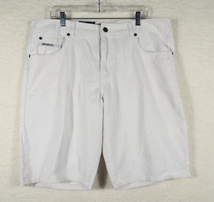 ECKO UNLTD Herren Jeansshorts 759 Relaxed Gr. 38 Weiß Neu mit Etikett Relaxed - Bild 1 von 11