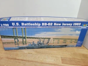 Trumpeter 05702 US Battleship BB-62 New Jersey 1983 Model New 1/700 - Picture 1 of 4