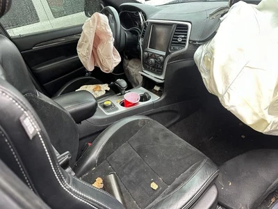 Espelho retrovisor SRT compatível com 14-15 GRAND CHEROKEE 2028944 - Imagem 1 de 4