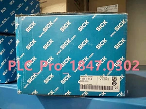 1PCS Brand new SICK LMS111-10100 laser scanner  Fast delivery - Afbeelding 1 van 4