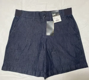 Lee 7” Mid Rise Denim Shorts Women’s Size 6 Rinse Wash Ultra Soft Waistband NWT - Picture 1 of 5
