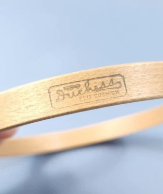 Antique Gibbs Duchess Embroidery Hoop Felt Lined  5" round USA Made Wood Wooden - Image 1 of 4