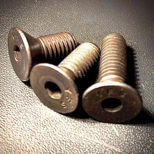 UNC 5/8" Vite a bussola svasata alta resistenza 10,9 DIN7991 - Foto 1 di 13