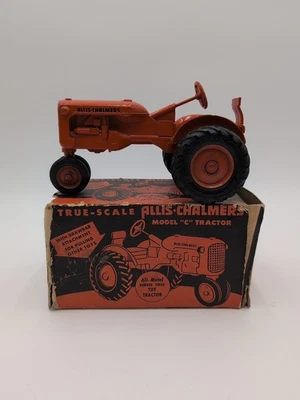 1/12 1947 American Precision Allis Chalmers C Tractor With Box  - Image 1 of 4
