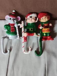 Vintage Plastic Christmas Stocking Holder Set Of 3 JSNY, Made in Hong Kong - Picture 1 of 10