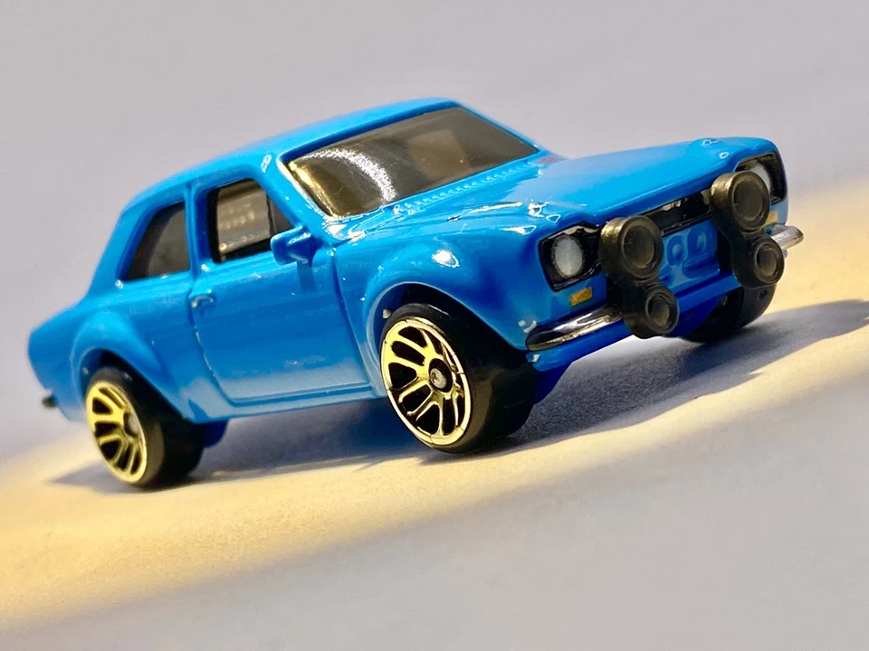 Ford Escort RS1600 1970 - 1:64 Blue Kroger edición limitada Hot Wheels🔥 Foto 1 de 4
