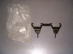 N.O.S. Gauge Bracket for 1982-1983 Yamaha XS400-$33 - Picture 1 of 5