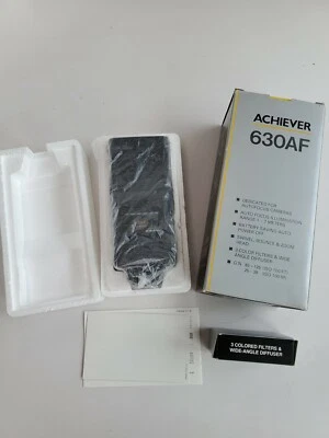 *NEW* Achiever 630AF w/color filters - Manual or TTL for Canon EOS Film Cameras - Image 1 of 4