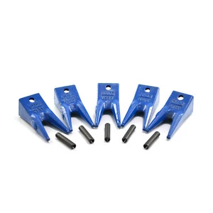 03TT Tiger Teeth + Pins (Pack of 5), Bucket Tooth, Excavator, Skid Steer, Bobcat - Picture 1 of 3
