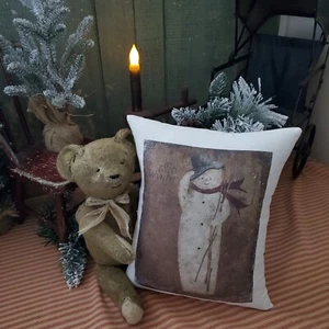 COLONIAL PRIMITIVE VINTAGE FOLK FARM STYLE CHRISTMAS SNOWMAN 1816 WYNTER PILLOW - Picture 1 of 11