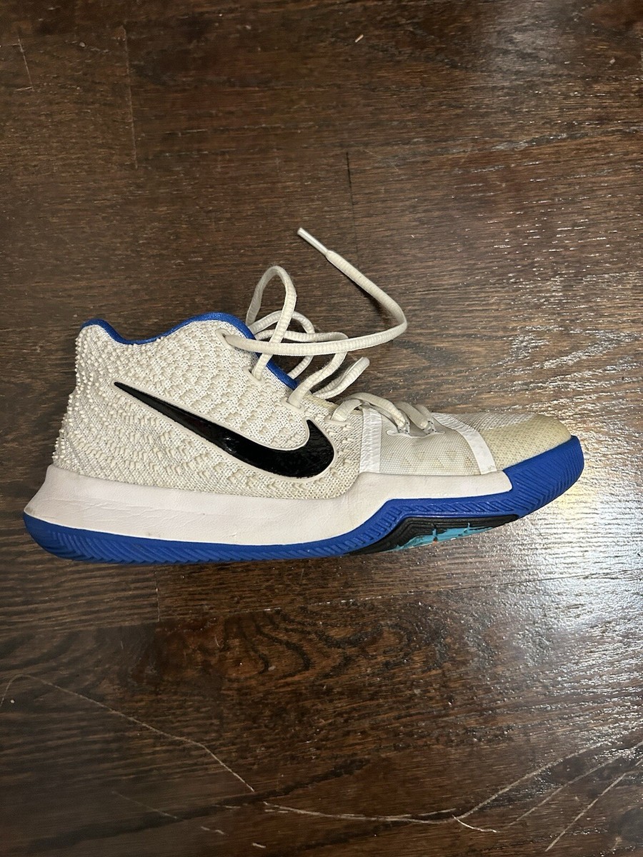 NIKE - NIKE KYRIE 3 DUKE 27.5センチ カイリー3 Nike Kyrie 3 'Duke' 922027-001