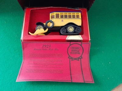 Matchbox Models Of Yesteryear Y-16  1923 SCANIA-VABIS POST BUS  LIMITED EDITION - Image 1 of 4