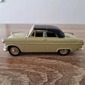Lansdowne Models  LDM23 1962 Ford Consul MkII Convertible Light Green Top Up - Picture 1 of 7