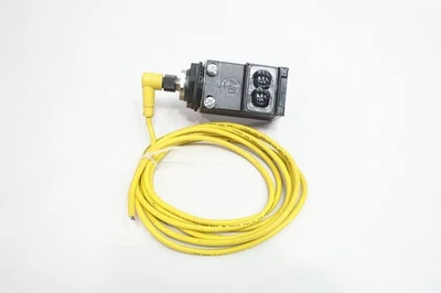 Allen Bradley 42GRP-9000-QD Photoelectric Sensor Diffuse 10-30v-dc - Image 1 of 4