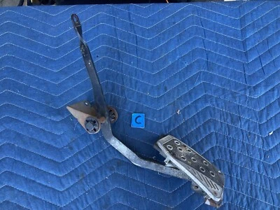 Jeep Wrangler TJ 1997-2002 acelerador de pedal de gasolina manual OEM #3281M Foto 1 de 4