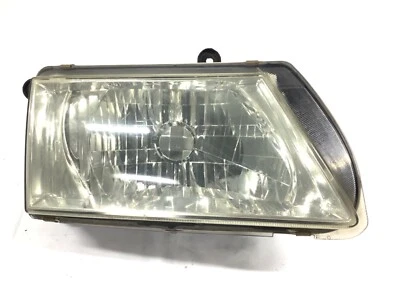 03-04 Isuzu Rodeo Faro Luz Delantera Derecha Faro Luz Principal Lente Usado Foto 1 de 4