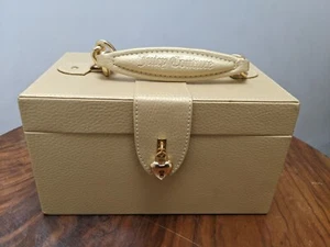 Juicy Couture Travel Train Case Cosmetic Makeup Jewelry Box Y2K 2000s NOS Charm - Picture 1 of 8