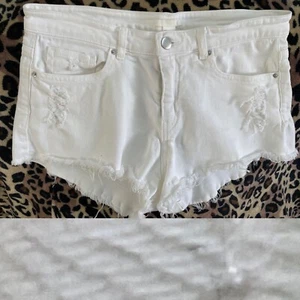 PANTALONES CORTOS JEAN H&M Blanco Envejecido Estilo CORTEFF Talla 6 - Imagen 1 de 6