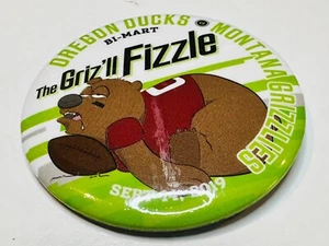 Oregon Ducks Game Day Spilla Pinback Pulsante Montana Grizzlies 14/09/19 Grizll Fizzle - Foto 1 di 2