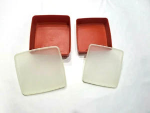 Set Of 2 Vintage Nesting Tupperware Storage Containers Paprika Sandwich Size - Picture 1 of 5