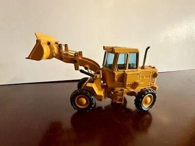 JOAL Die Cast, No. 214, Caterpillar, Wheel Loader 920 - Image 1 of 4