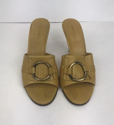 Amalfi Yellow/Mastard heels Sandals Made in Italy, Women’s Size 5.5 B Leather - Image 1 of 4