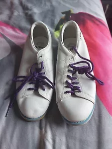 Amf White Bowling Shoes Size 7 - Picture 1 of 13