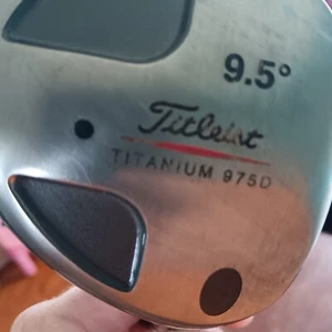 Titleist Titanium 975D 9.5⁰ Driver Factory Titleist Ultralite R Flex Graphite - Picture 1 of 5