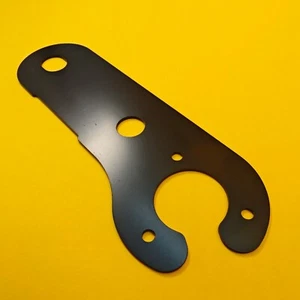 Towbar Socket Mounting Bracket 7 or 13 Pin Heavy Duty Plate Single Trailer Van - Picture 1 of 6