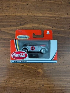 2002 Matchbox Coca Cola Volkswagen Concept 1 Beetle Silver 1:64 Scale - Picture 1 of 4