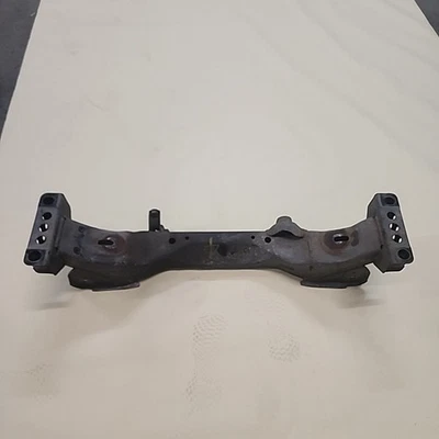 2003 - 2007 英菲尼迪 G35 Coupe 350Z 前子框架悬挂交叉成员原始设备制造商 — 第 1/4 张图片