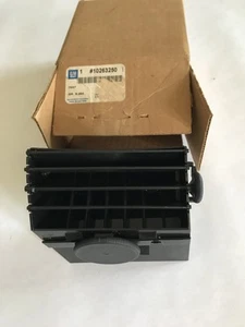 1992-1996 Corvette RH Outer Dash Air Vent NEW GM # 10263250 - Picture 1 of 4
