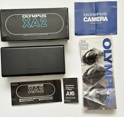 Estuche rígido para cámara Olympus XA2, caja, manual y folleto solamente SIN cámara Foto 1 de 4