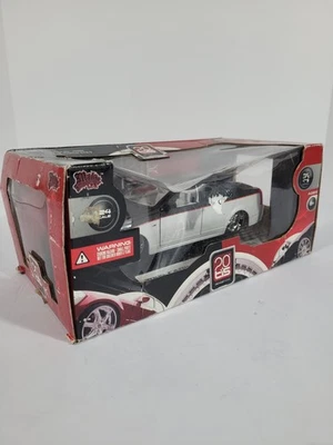 1:24 Malibu International 20tis 2005 Cadillac CTS-V, Phat Lip Ships Free  - Image 1 of 4