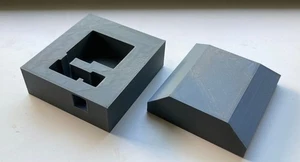 28mm/ 1:56th scale WW2 FDM Dutch Dutch Group Shelter Type P - Piramide Bunker - Picture 1 of 2