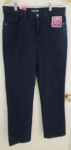 NWT Womens Lee Classic Fit Blue Jeans Size 12 S Straight Leg - Picture 1 of 5