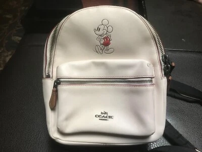 Mochila pequeña Coach Disney X Mickey Mouse Charlie Foto 1 de 4