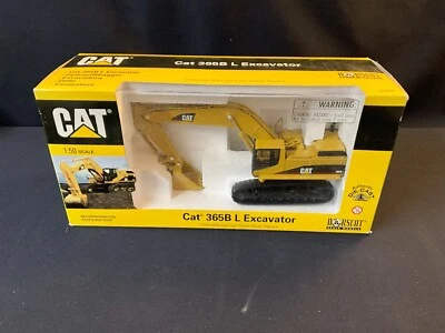 Norscot CAT 365B L Excavator 1:50 scale replica  - Image 1 of 4