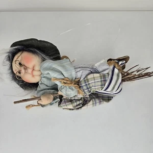 Muñeca de Halloween bruja de cocina vintage con escoba vasos tipo cuidador colgante - Imagen 1 de 20
