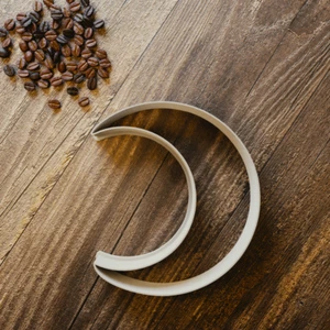 Moon Cookie Cutter - Fondant - Biscuit - 3 Sizes - Weather - Picture 1 of 3