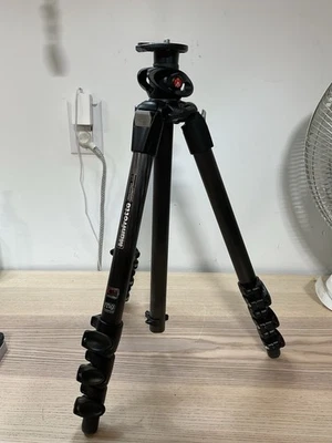 Pernas tripé de fibra de carbono Manfrotto 055CXPRO4 - Imagem 1 de 4