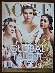 Vogue Magazine April 2019 Scarlett Johansson Cover - Foto 1 di 3