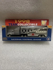 New Oakland Raider 1998 Limited Edition NFL Team Hauler Toy Truck & Trailer! - Bild 1 von 11