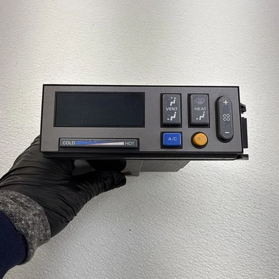 1990 Chevy Silverado GMC Sierra Suburban Climate Control Unit Module A/C Heater - Image 1 of 4
