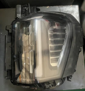 2025 Kia Tasman Driver‐Side Headlamp / Headlight Lamp Part No. 92101DV200 - Bild 1 von 17