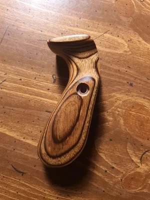 Arco compuesto Hoyt High Wrist Grip Fit para diestros Foto 1 de 4